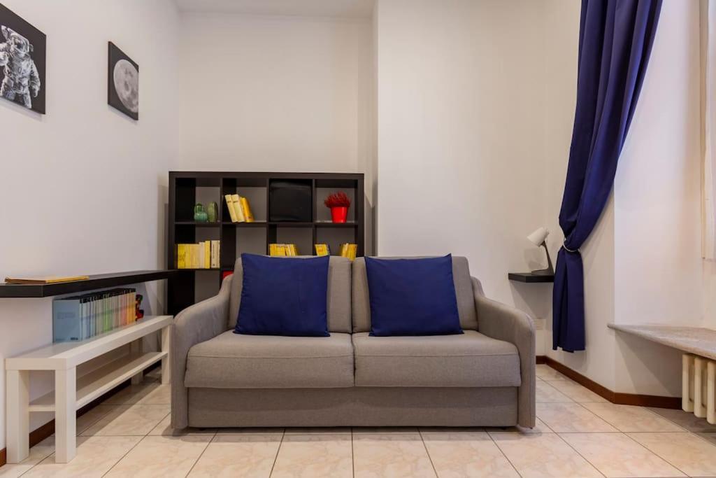Apartament Luxury Loft On The Duomo Wifi & Netflix Mediolan Zewnętrze zdjęcie